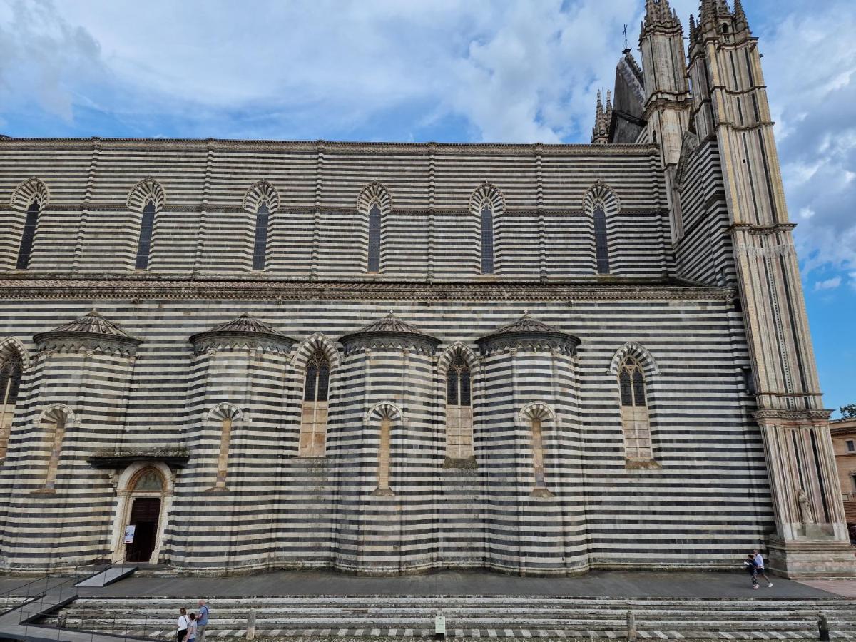 オルヴィエート Residenza Duomo Bed & Breakfast エクステリア 写真