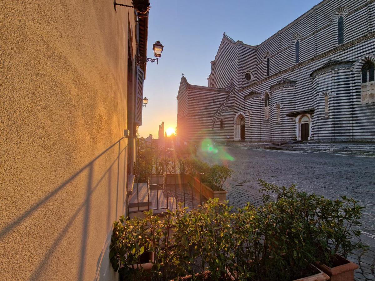 オルヴィエート Residenza Duomo Bed & Breakfast エクステリア 写真